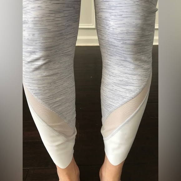 Lululemon Wunder Under Crop Scallop SE* Special Edition - Picture 5 of 11